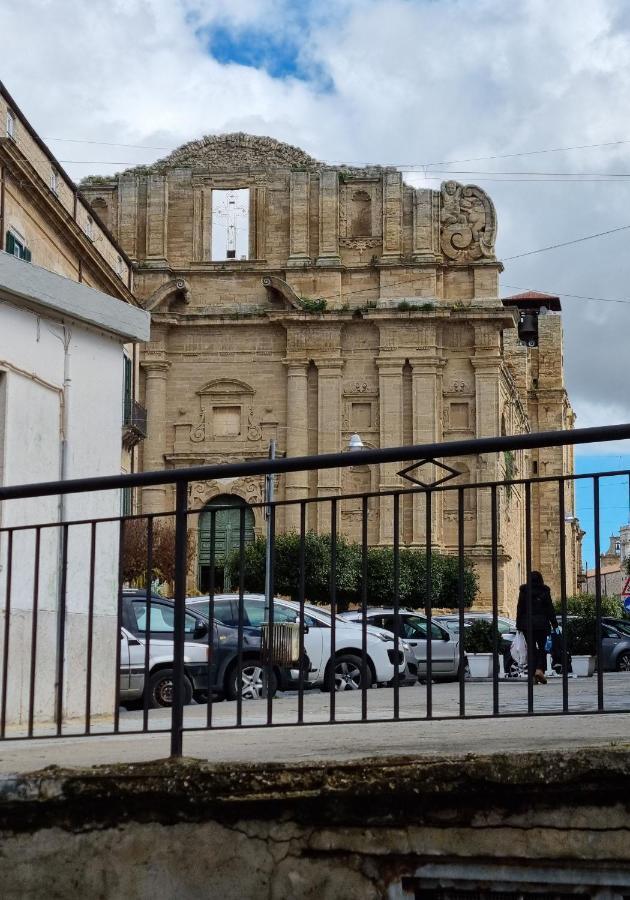 La Vecchia Sartoria Apartamento Mazzarino Exterior foto